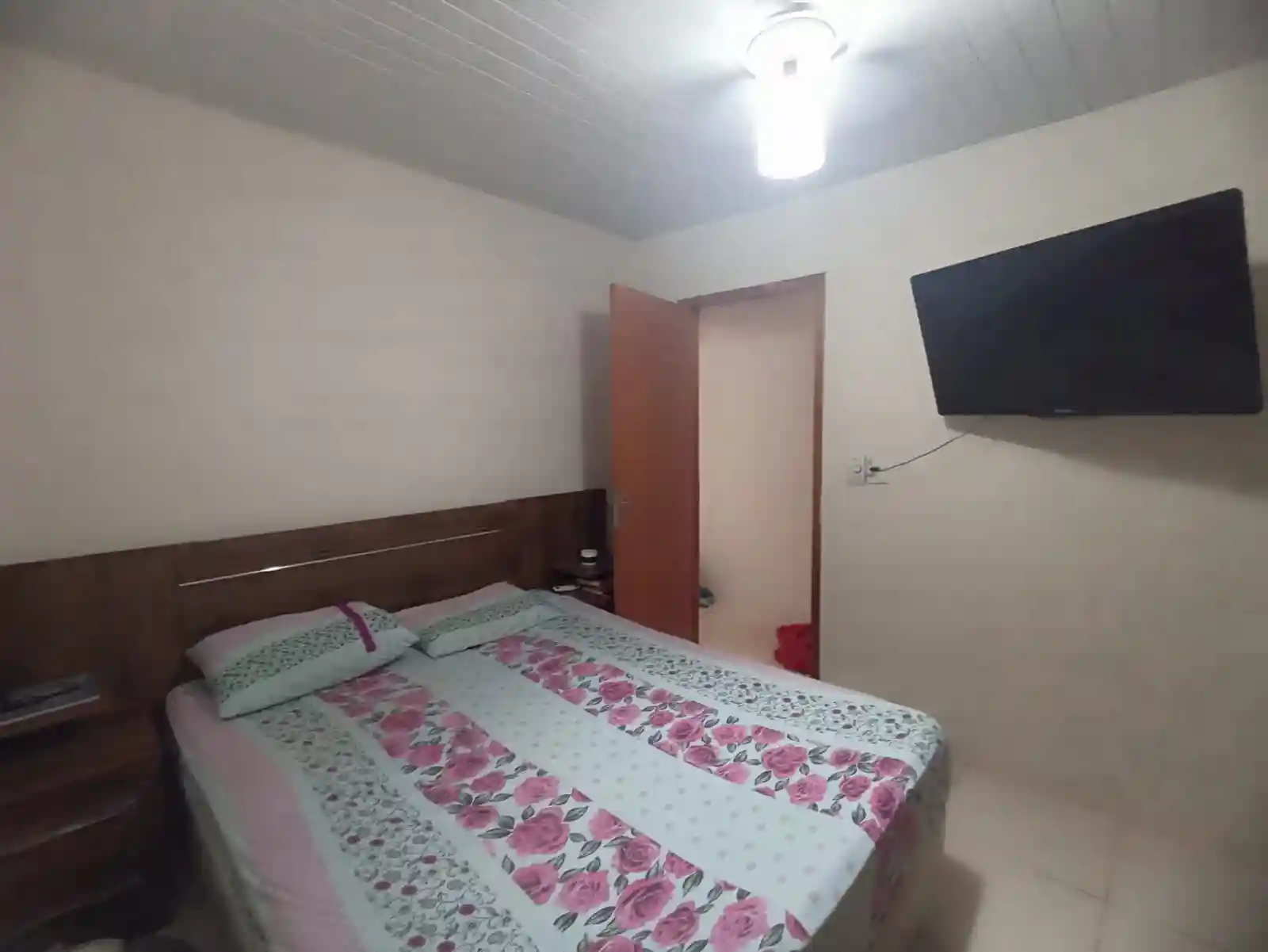 Casa com 3 quartos à venda, 180m² — foto 16 de 23