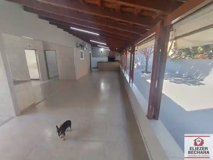 Casa com 3 quartos à venda, 232m² — foto 38 de 43