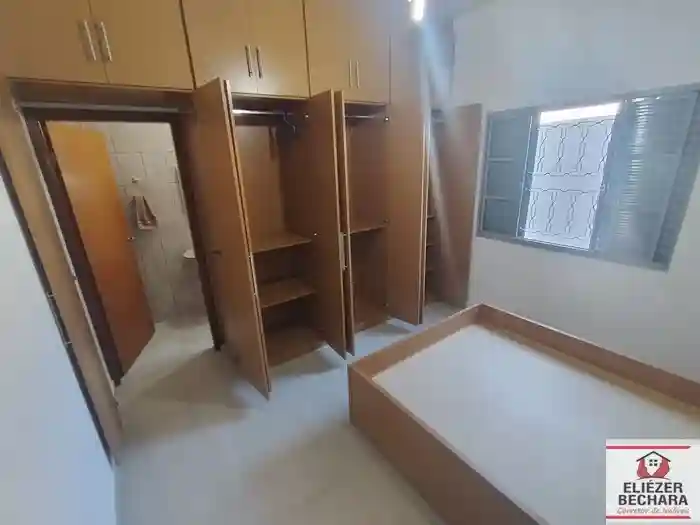 Casa com 3 quartos à venda, 232m² — foto 15 de 43
