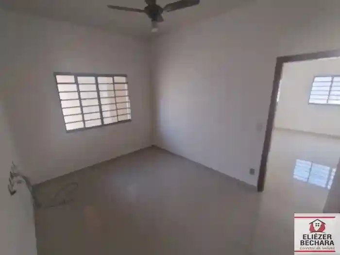 Casa com 3 quartos à venda, 232m² — foto 5 de 43