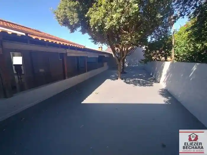 Casa com 3 quartos à venda, 232m² — foto 36 de 43