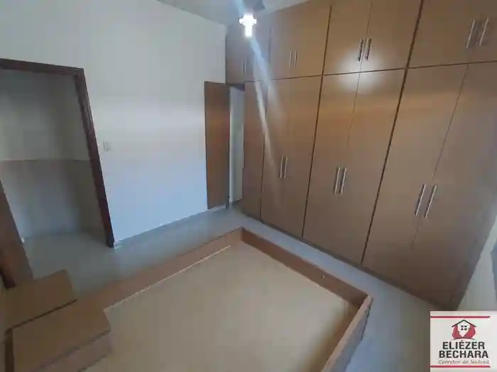 Casa com 3 quartos à venda, 232m² — foto 18 de 43