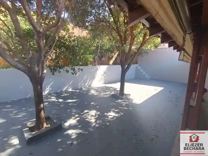 Casa com 3 quartos à venda, 232m² — foto 35 de 43
