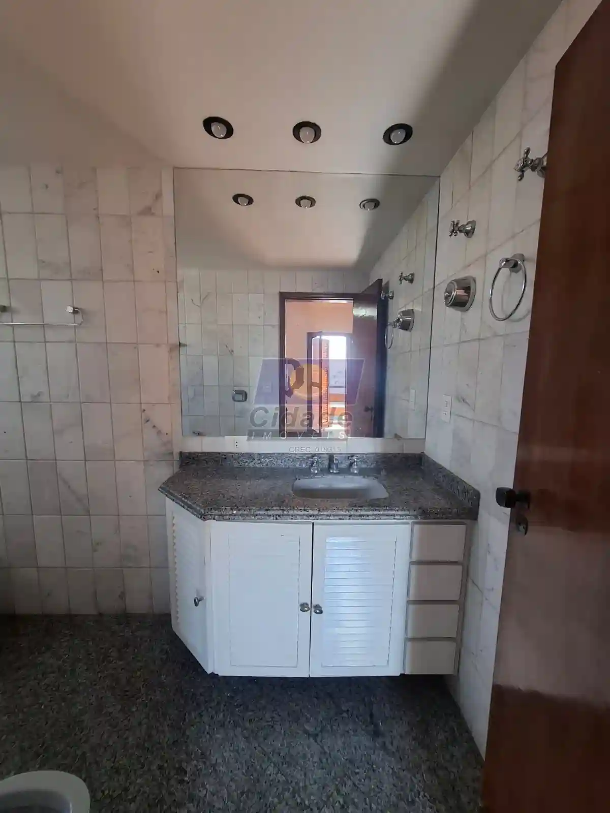 Apartamento com 3 quartos à venda, 148m² — foto 25 de 26