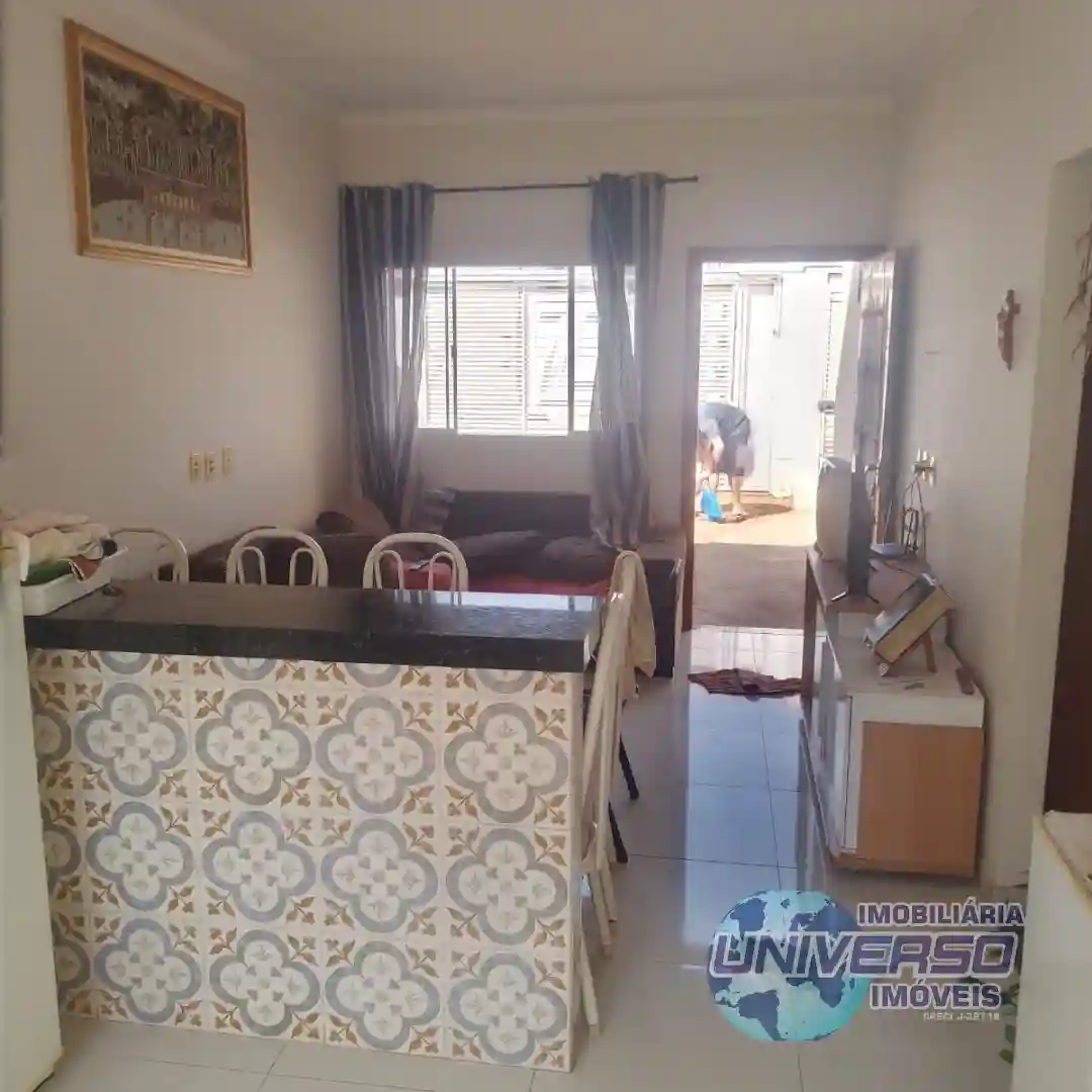 Casa com 3 quartos à venda, 69m² — foto 9 de 9