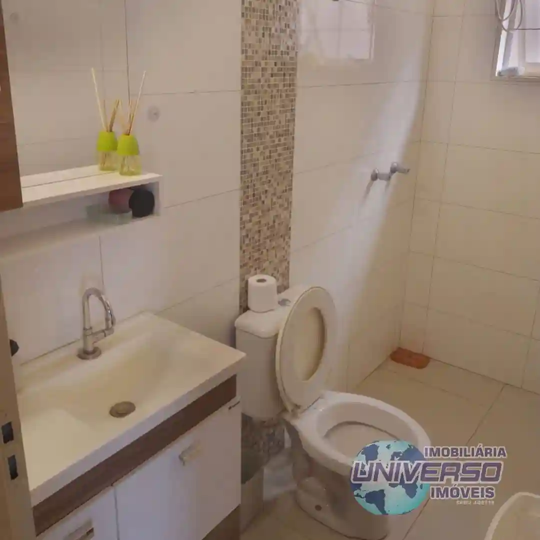 Casa com 3 quartos à venda, 69m² — foto 6 de 9