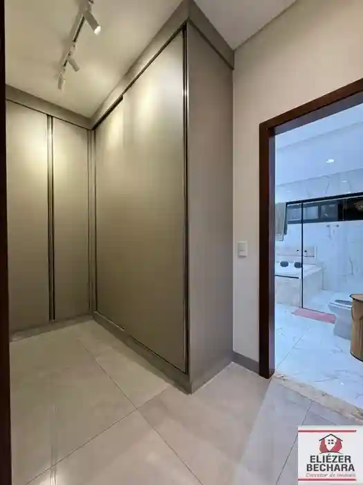 Casa de Condomínio com 3 quartos à venda, 230m² — foto 16 de 29
