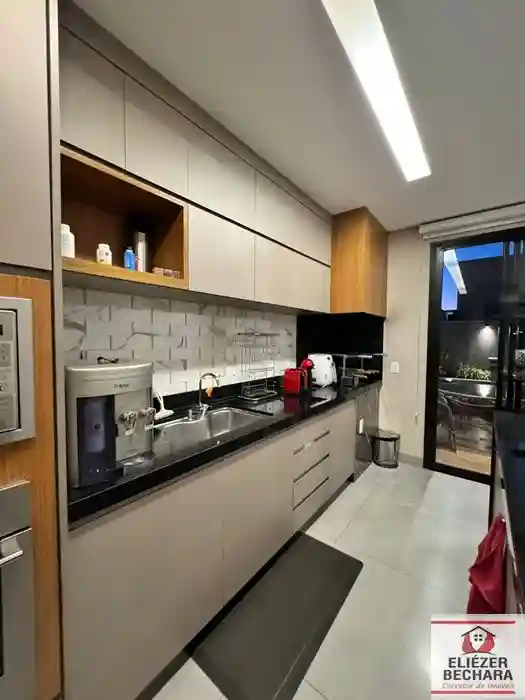 Casa de Condomínio com 3 quartos à venda, 230m² — foto 6 de 29