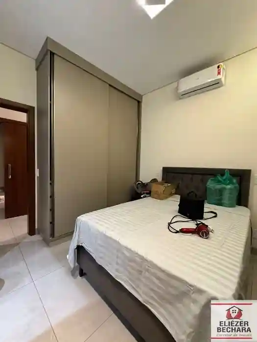 Casa de Condomínio com 3 quartos à venda, 230m² — foto 17 de 29