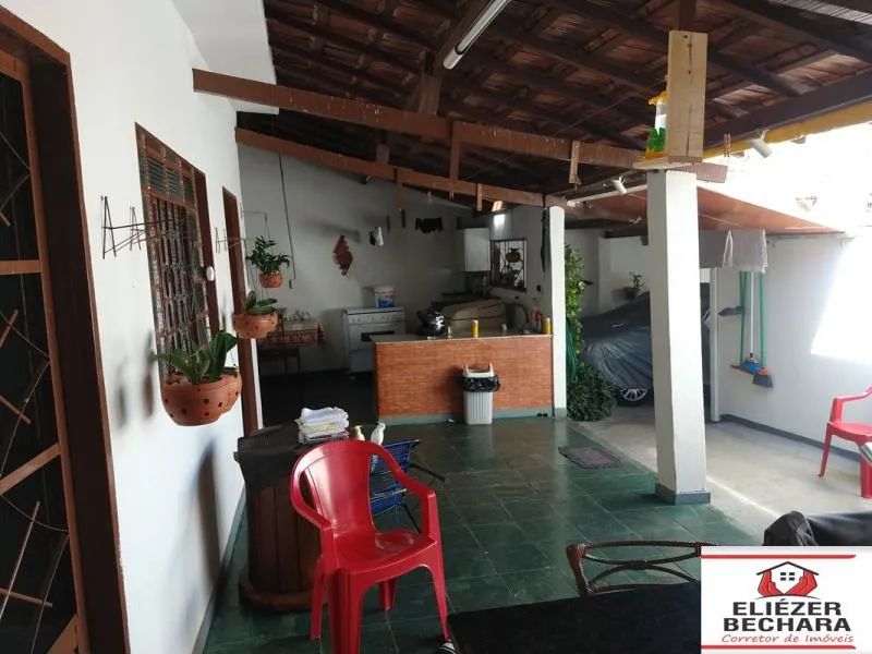 Casa à venda — foto 3 de 17