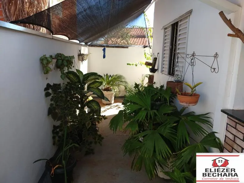 Casa à venda — foto 16 de 17