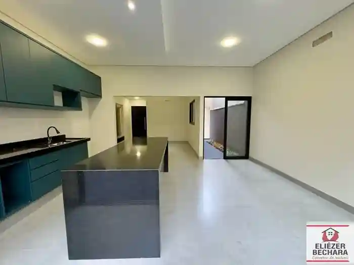 Casa com 3 quartos à venda, 120m² — foto 1 de 13