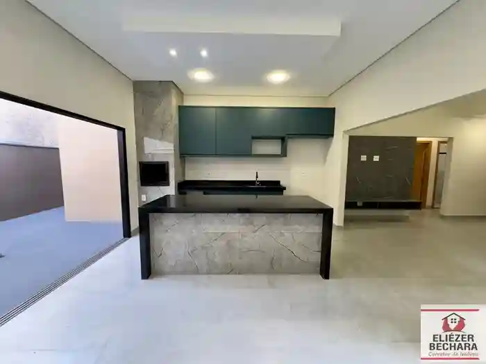 Casa com 3 quartos à venda, 120m² — foto 5 de 13