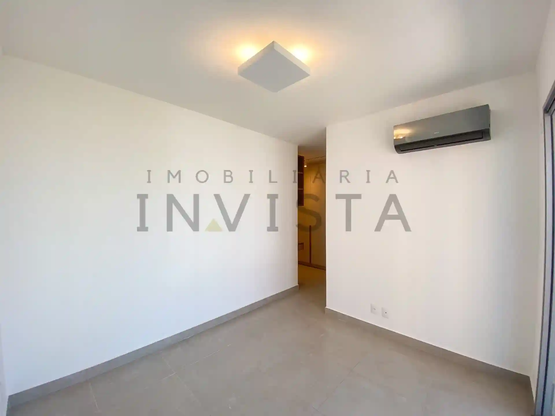 Apartamento com 3 quartos para aluguel, 167m² — foto 7 de 12