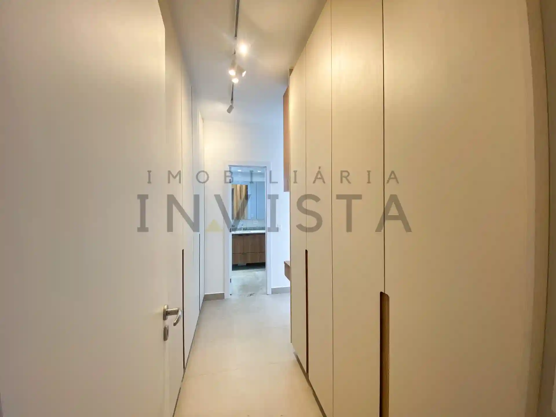 Apartamento com 3 quartos para aluguel, 167m² — foto 8 de 12