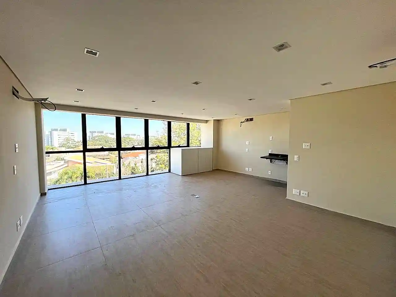 Conjunto Comercial / Sala  para aluguel, 45m² — foto 6 de 15