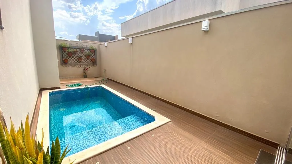 Casa de Condomínio à venda — foto 8 de 12