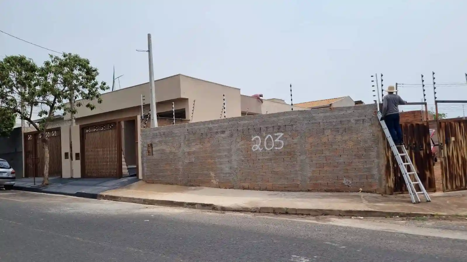 Casa com 2 quartos à venda, 200m² — foto 2 de 38