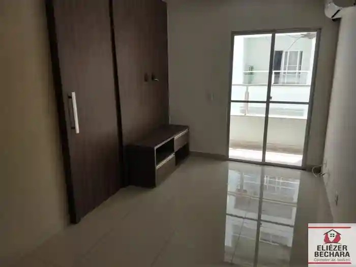 Apartamento com 2 quartos à venda, 65m² — foto 7 de 31