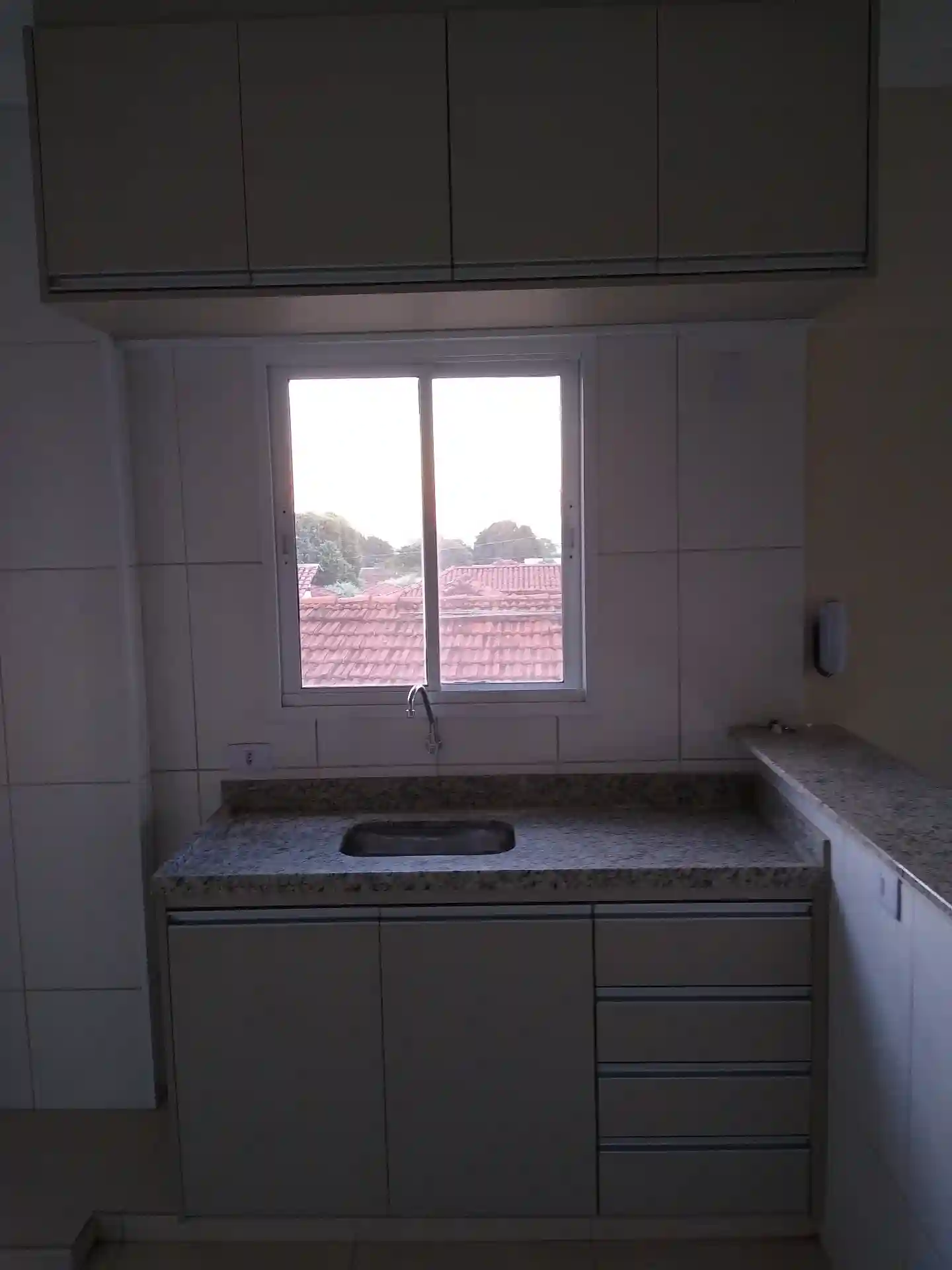 Apartamento com 2 quartos à venda, 75m² — foto 13 de 24