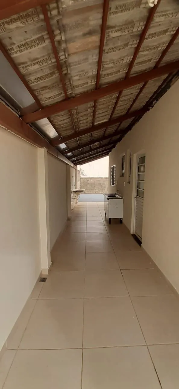 Casa com 3 quartos para aluguel, 200m² — foto 10 de 15