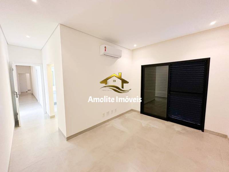Casa de Condomínio com 3 quartos à venda, 203m² — foto 18 de 21