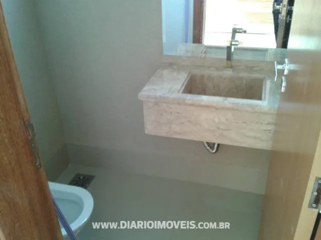 Casa de Condomínio à venda — foto 1 de 5