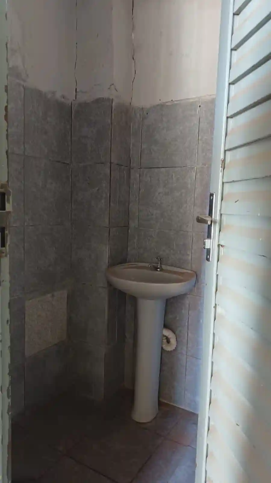 Casa com 3 quartos à venda, 200m² — foto 15 de 17