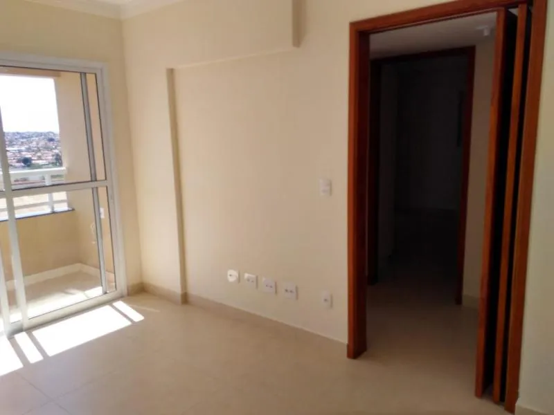 Apartamento à venda — foto 3 de 5
