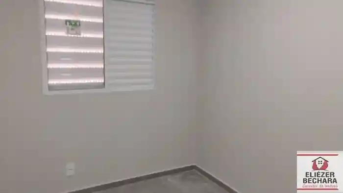 Casa com 3 quartos à venda, 120m² — foto 2 de 8