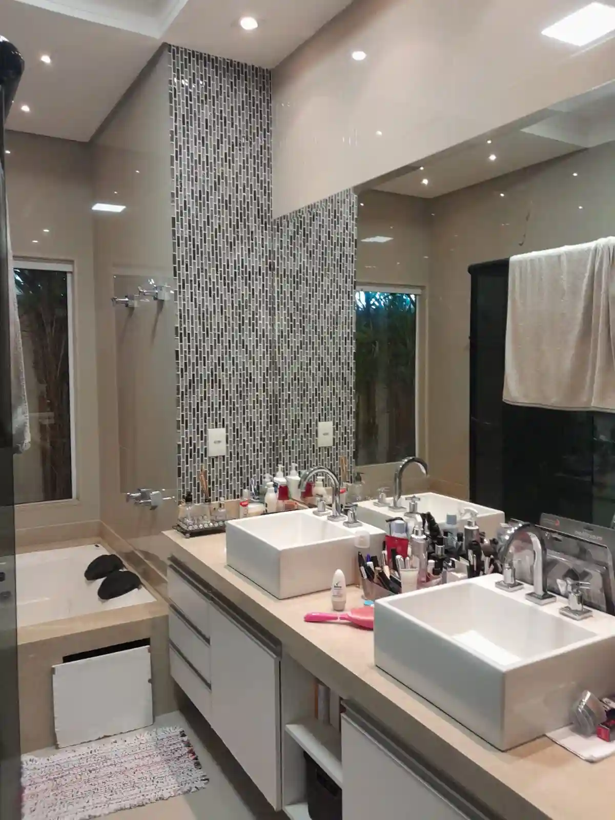 Casa de Condomínio com 4 quartos à venda, 275m² — foto 19 de 29