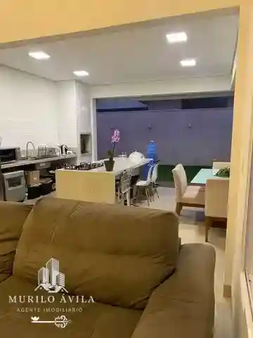 Casa de Condomínio com 3 quartos à venda, 200m² — foto 3 de 6