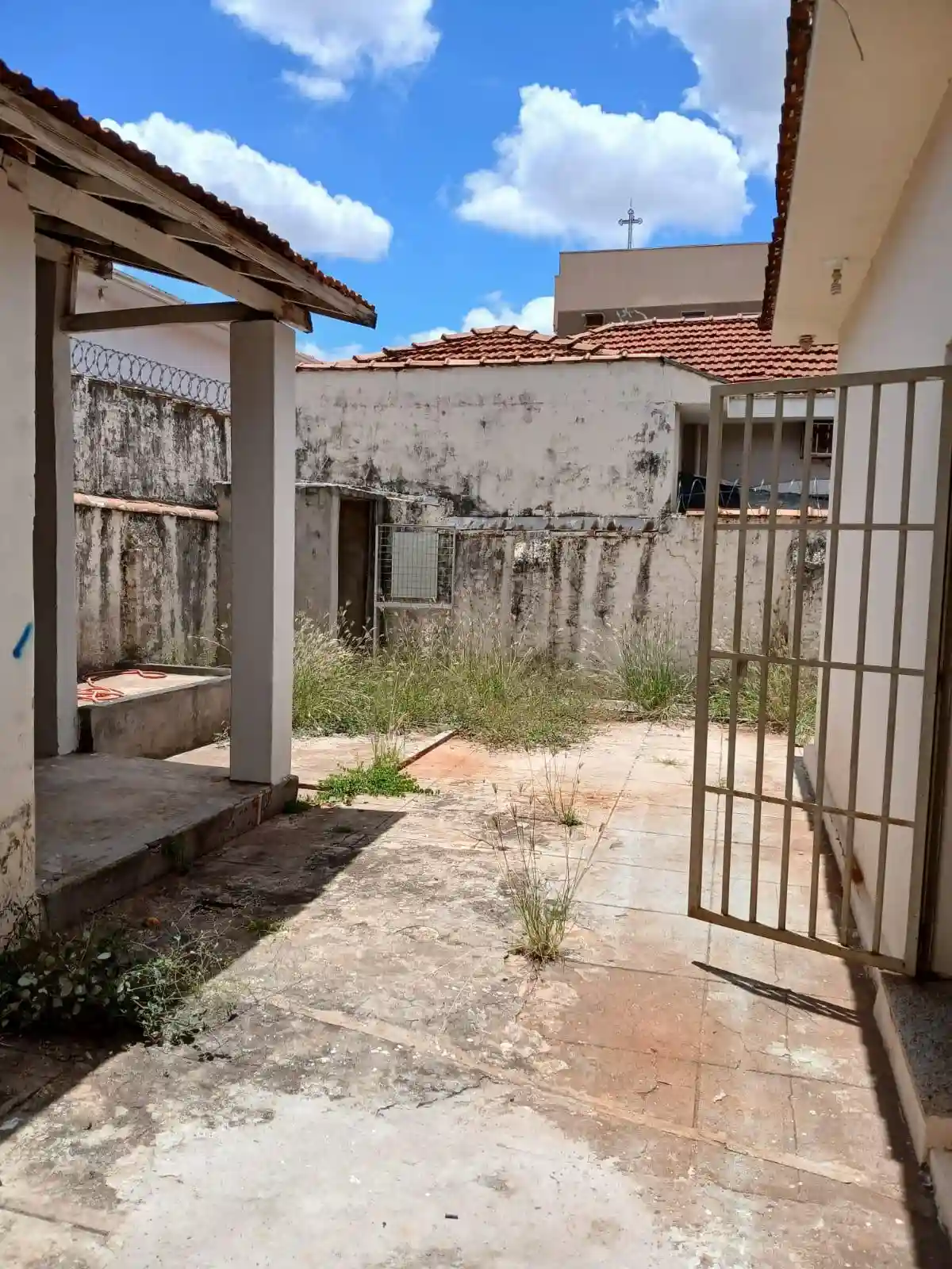 Casa Comercial com 4 quartos à venda, 200m² — foto 26 de 33