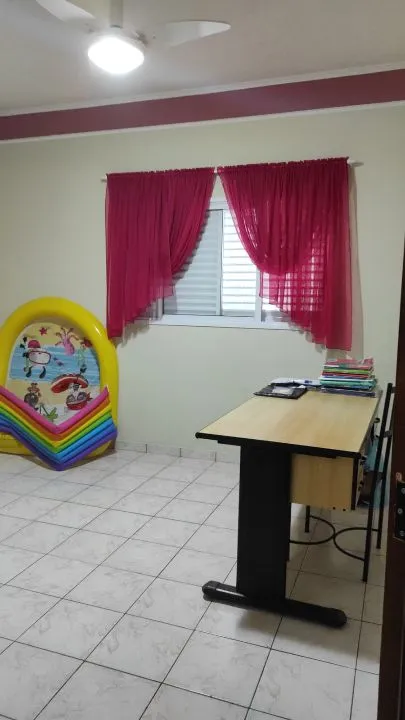 Casa com 3 quartos à venda, 363m² — foto 9 de 12