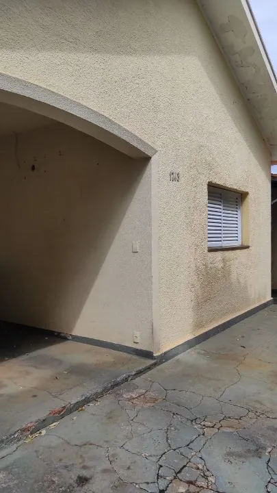 Casa com 3 quartos à venda, 363m² — foto 3 de 12