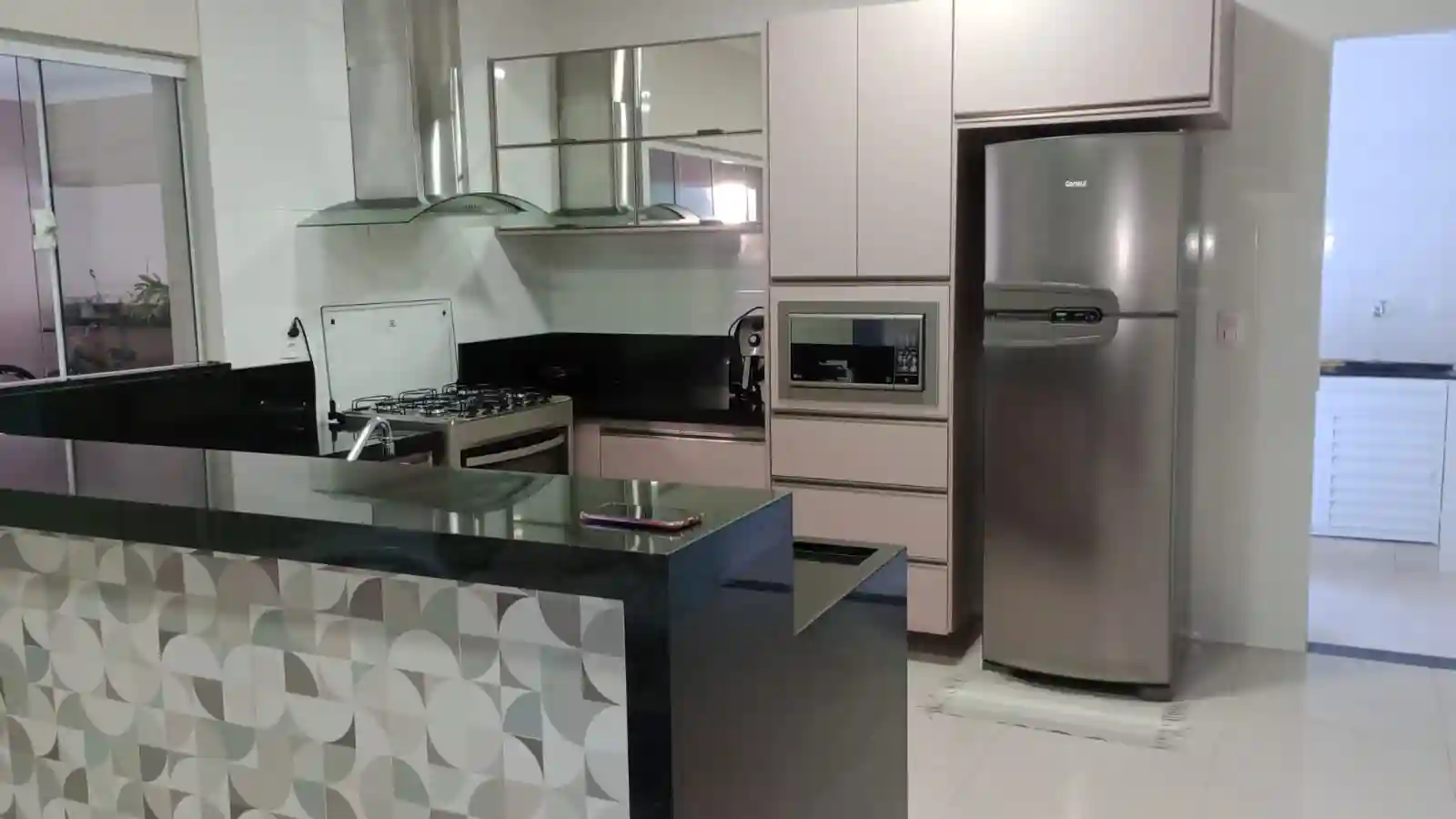 Casa com 3 quartos à venda, 300m² — foto 13 de 17