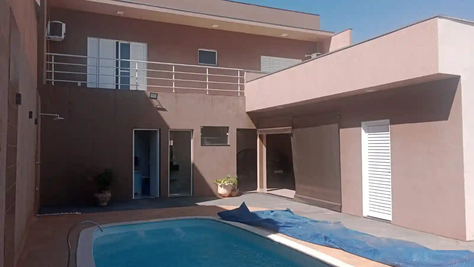 Casa com 3 quartos à venda, 300m² — foto 8 de 17