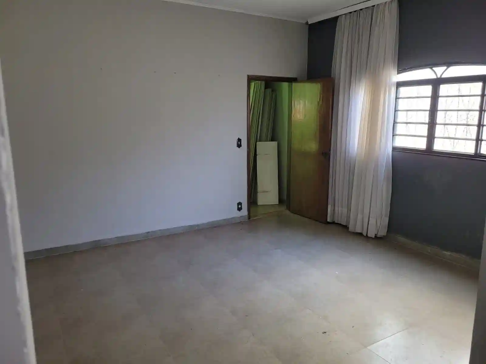 Casa com 3 quartos à venda, 360m² — foto 10 de 19