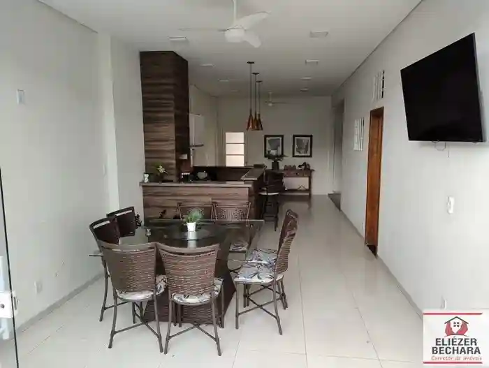 Casa com 3 quartos à venda, 260m² — foto 39 de 59