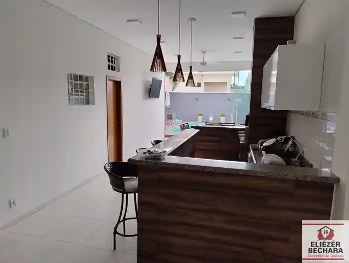 Casa com 3 quartos à venda, 260m² — foto 21 de 59