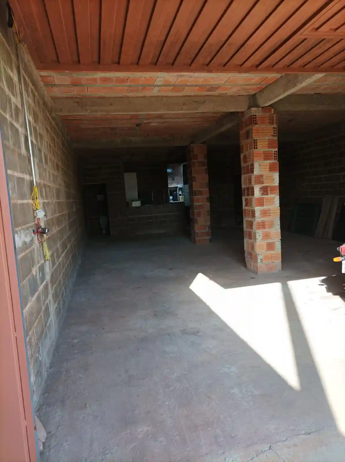 Área Comercial com 2 quartos à venda, 108m² — foto 2 de 2