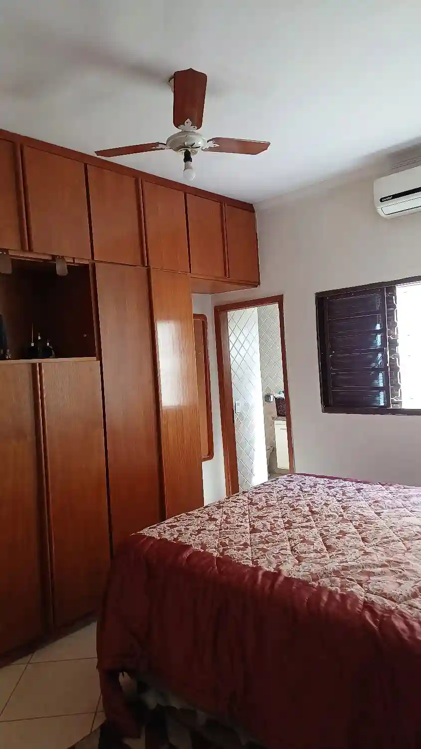 Casa Comercial com 3 quartos à venda, 201m² — foto 8 de 26