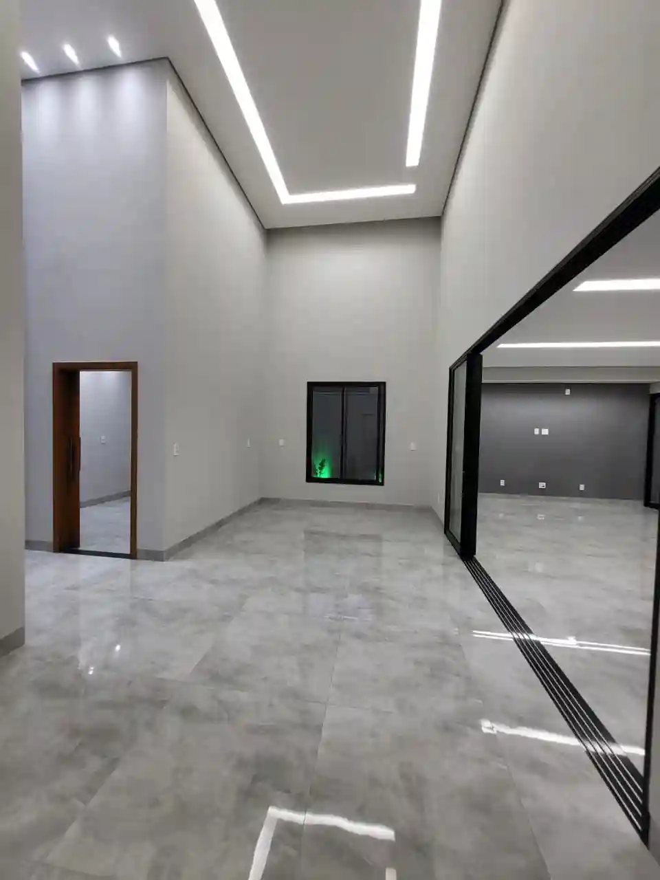Casa de Condomínio com 3 quartos à venda, 250m² — foto 26 de 48