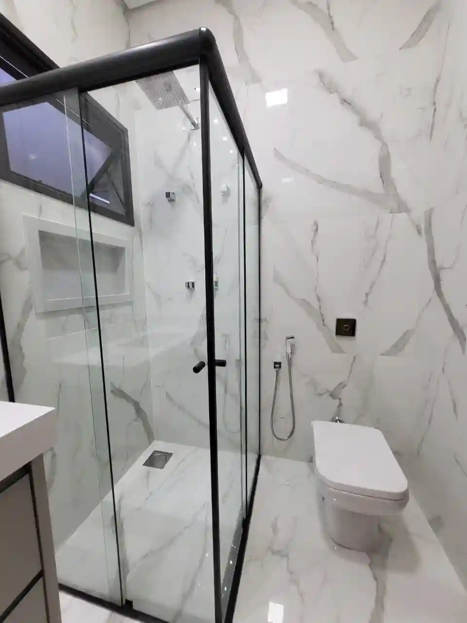 Casa de Condomínio com 3 quartos à venda, 250m² — foto 28 de 48