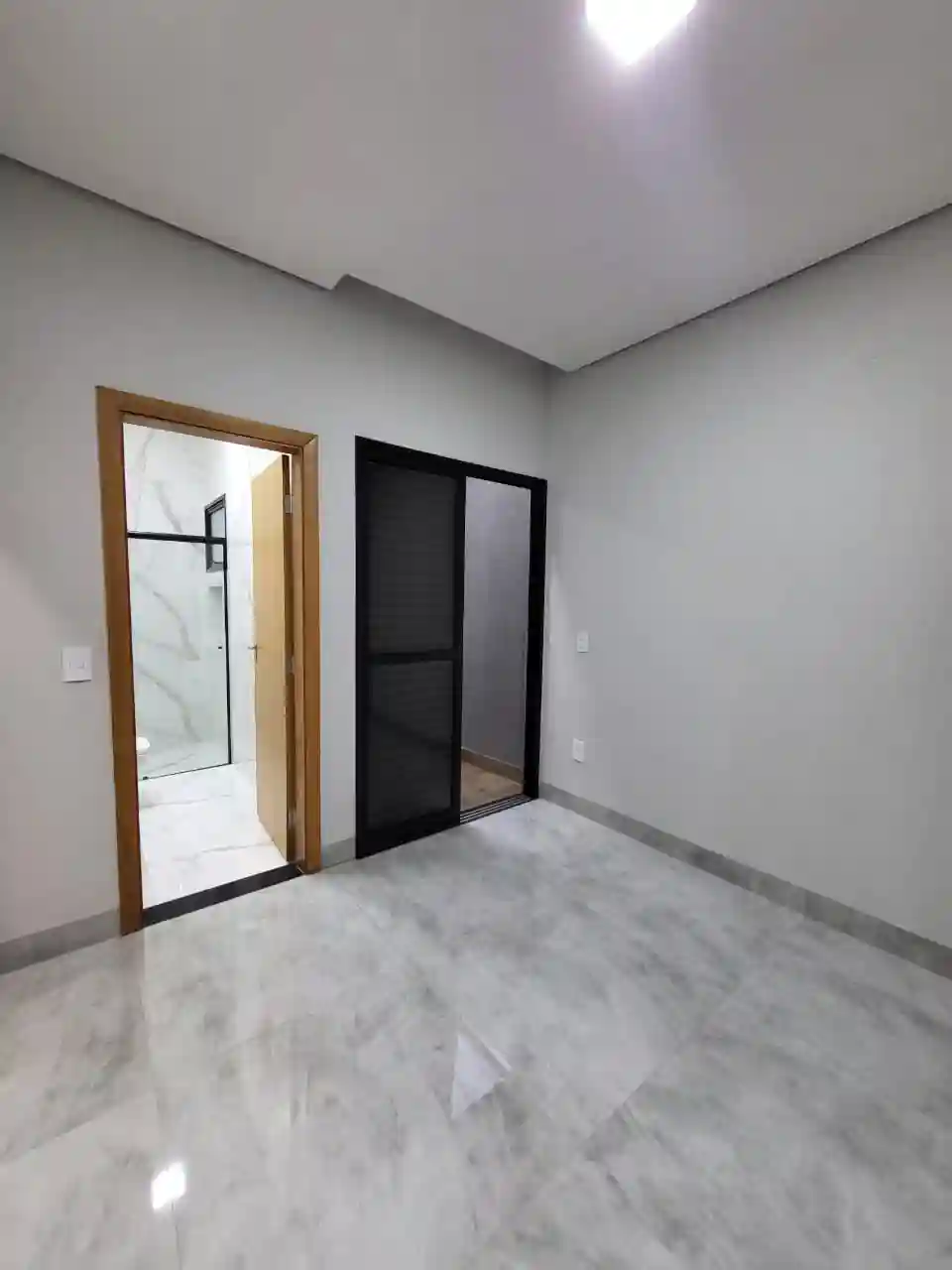 Casa de Condomínio com 3 quartos à venda, 250m² — foto 7 de 48