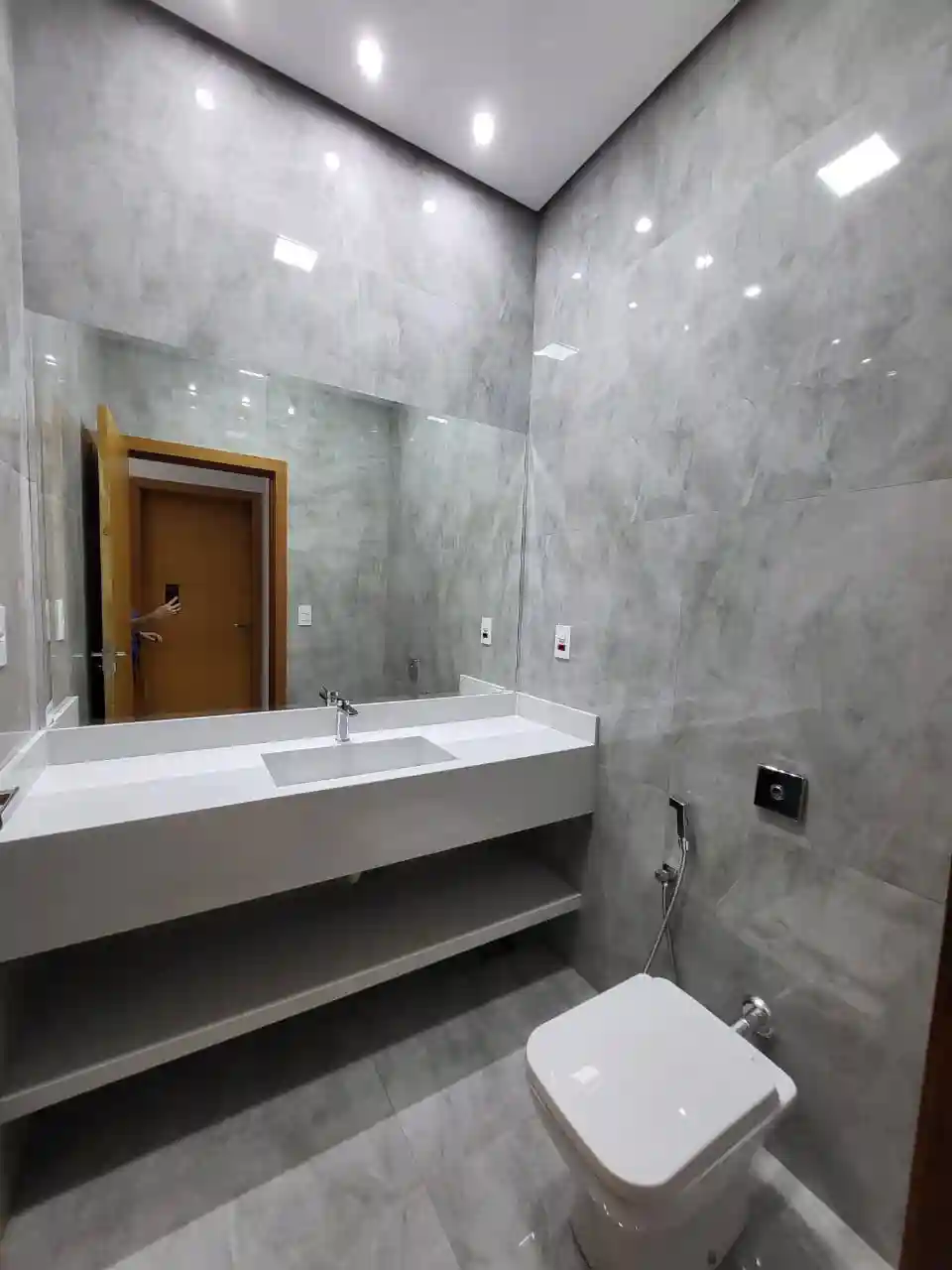 Casa de Condomínio com 3 quartos à venda, 250m² — foto 45 de 48