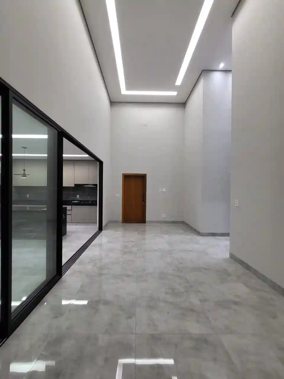 Casa de Condomínio com 3 quartos à venda, 250m² — foto 17 de 48