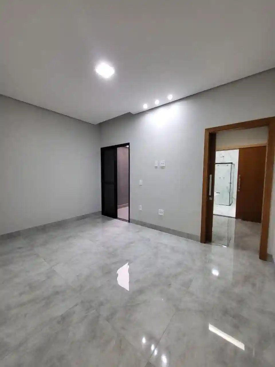 Casa de Condomínio com 3 quartos à venda, 250m² — foto 44 de 48