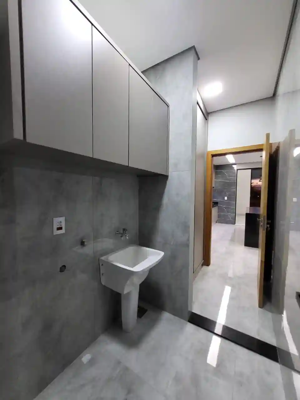 Casa de Condomínio com 3 quartos à venda, 250m² — foto 8 de 48
