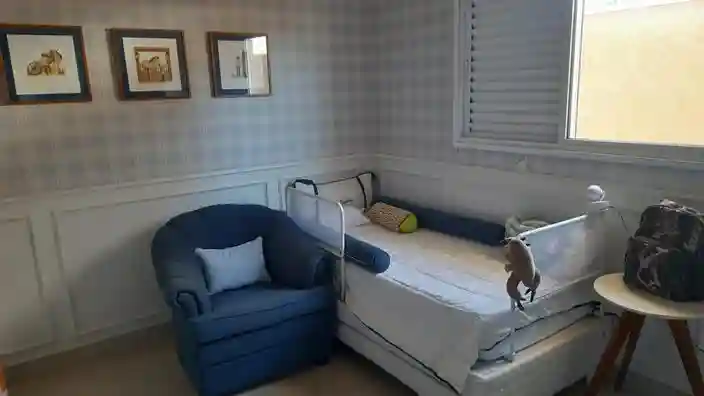 Casa de Condomínio com 3 quartos à venda, 235m² — foto 12 de 36